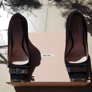 Miu Miu Crepe Natte Stilleto cipele, original