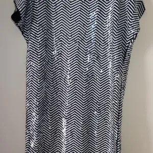 Michael Kors haljina sa etiketom, original