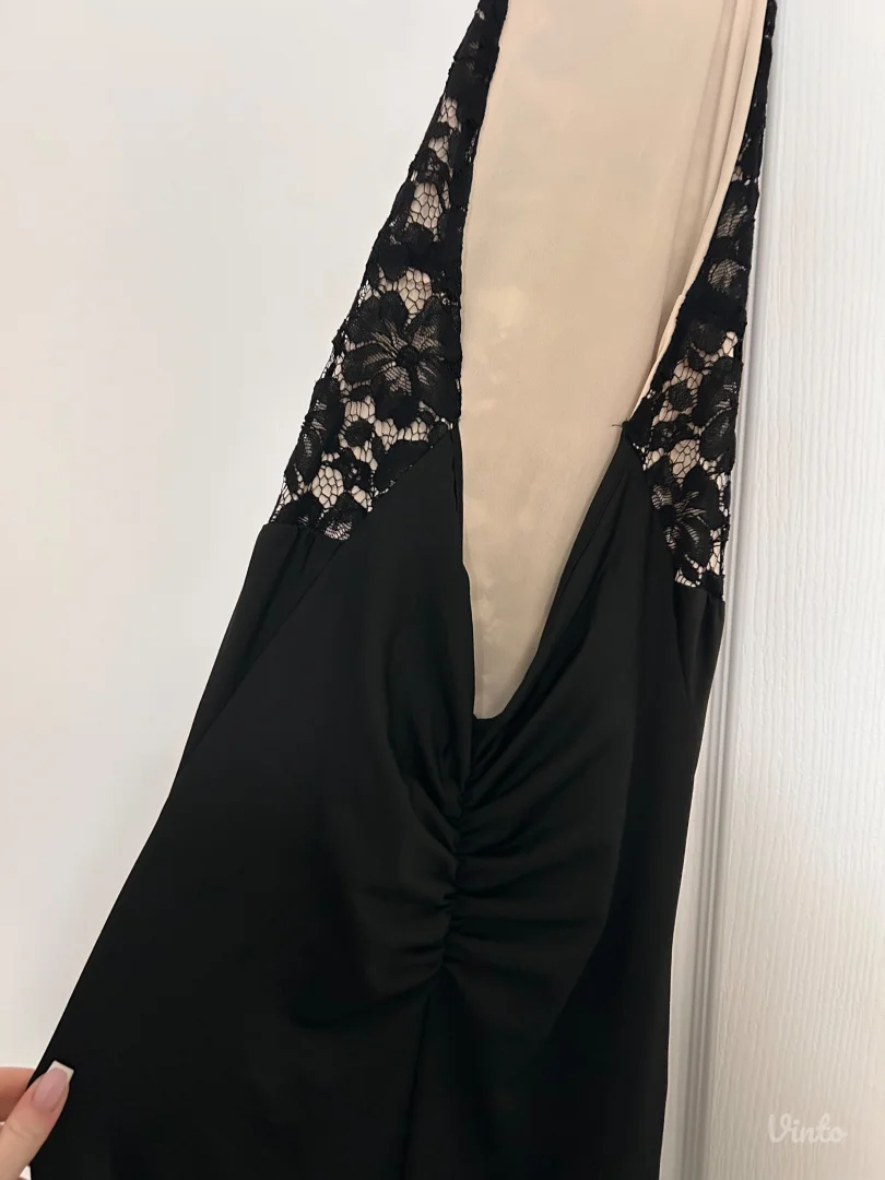 Crna elegantna haljina