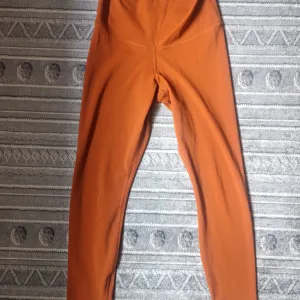 Nike dri fit Yoga helanke vel M