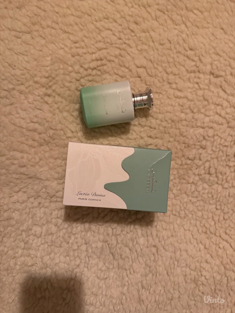 Lactea Divina Paris Corner