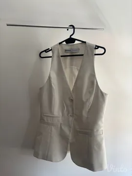 Bershka prsluk