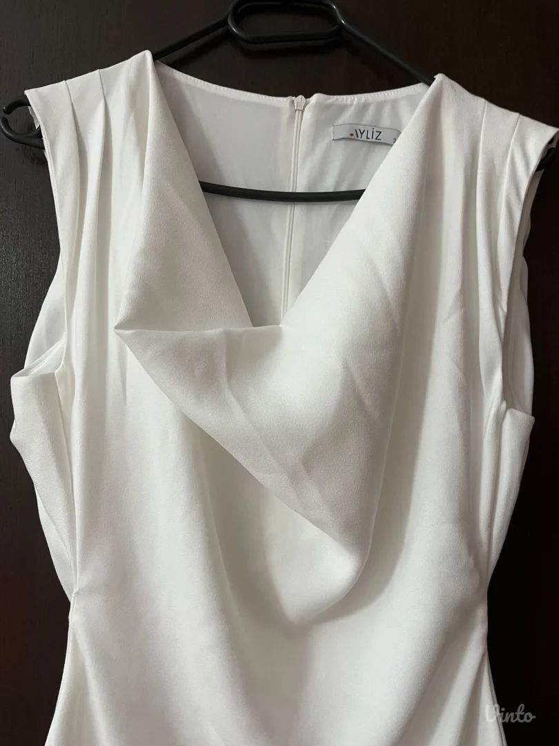 Elegantna mini haljina