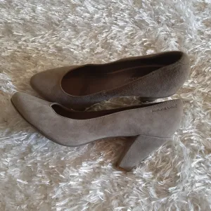 ROBERTO SANTI Kožne Salonke Br. 38 (24,5cm) – Kao Nove!