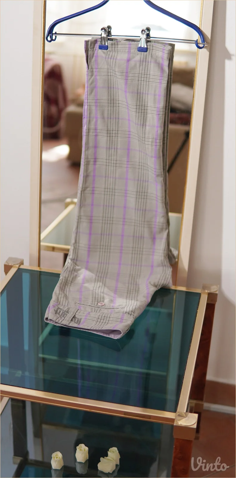 5.3. Sive karirane klasične pantalone L