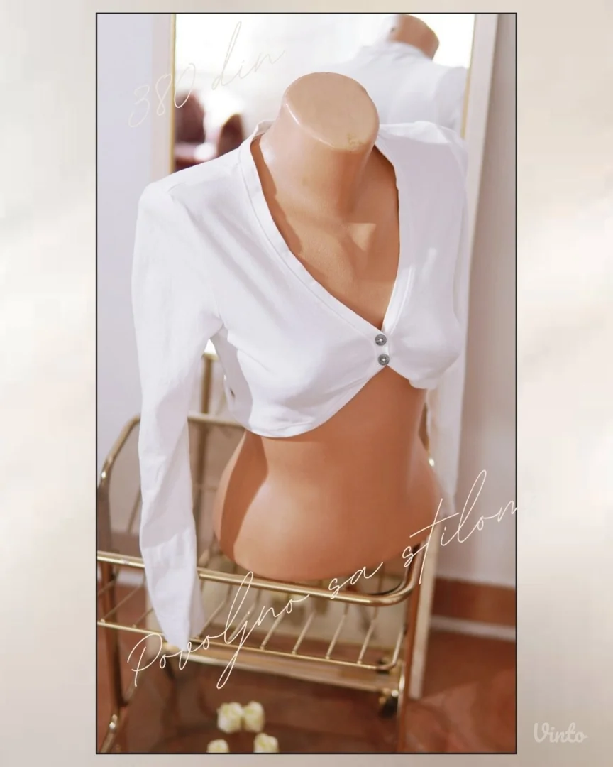 4.5. s.Oliver bela top majica M