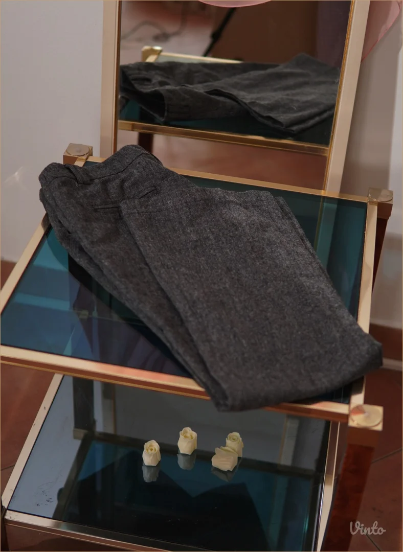 5.4.3. Elegantne sive zimske pantalone L