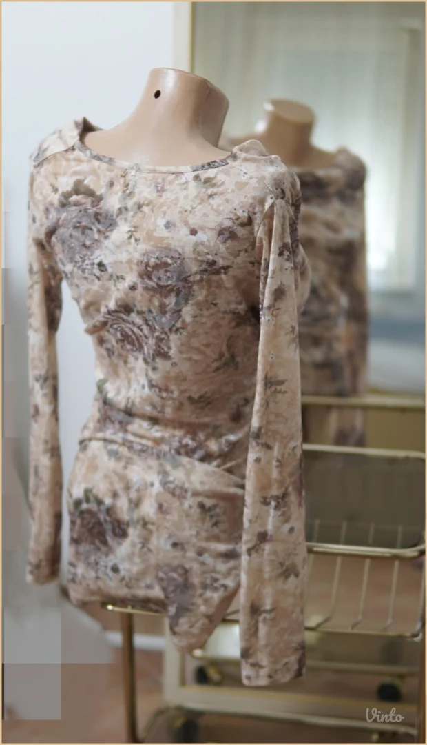 4.5. Ženska tunika cvetni print S