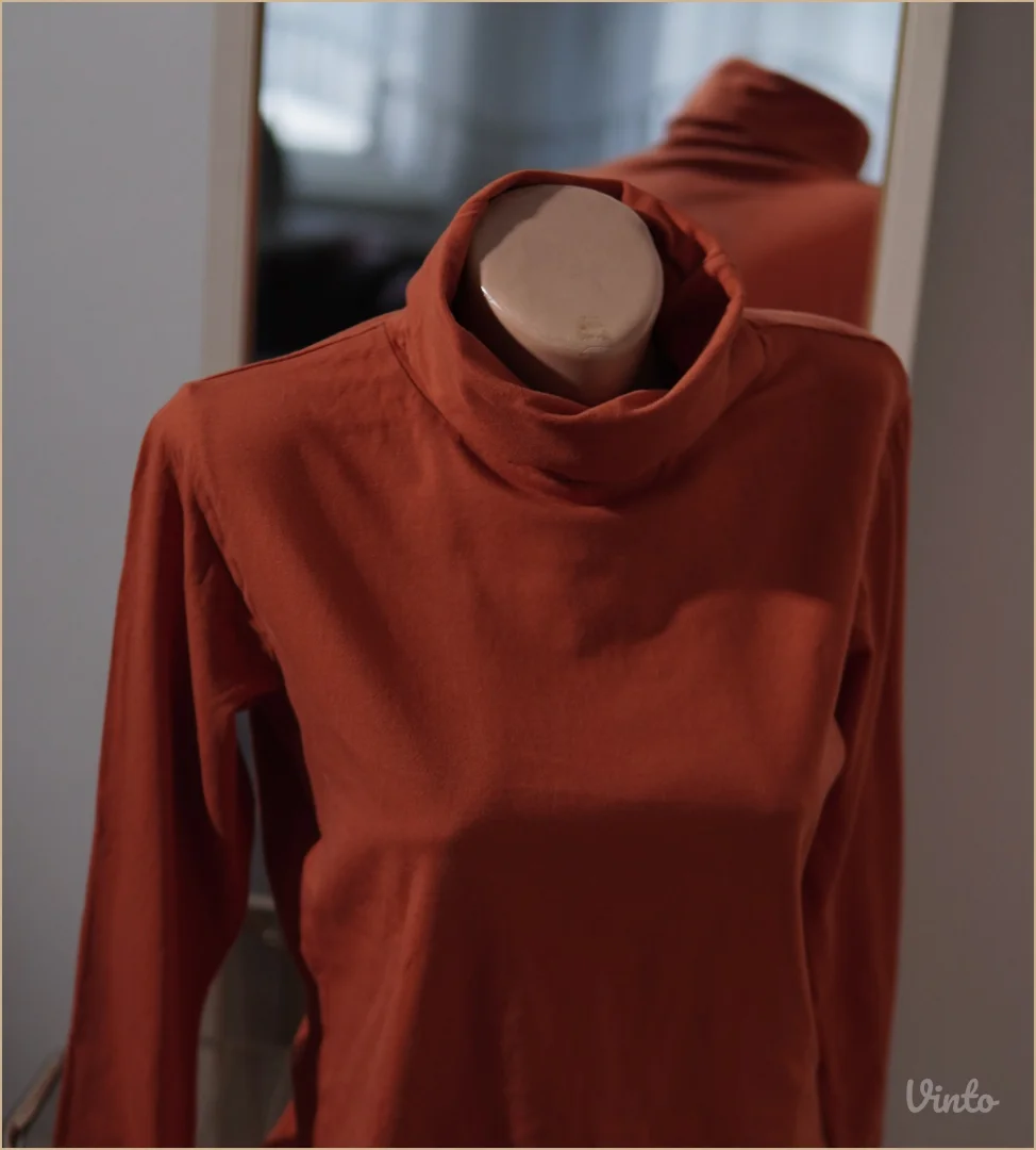 4.6. Cigla crvena pamučna rolka M