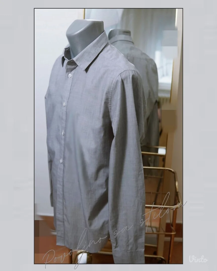 7.5.2. H&M siva muska kosulja Slim Fit L