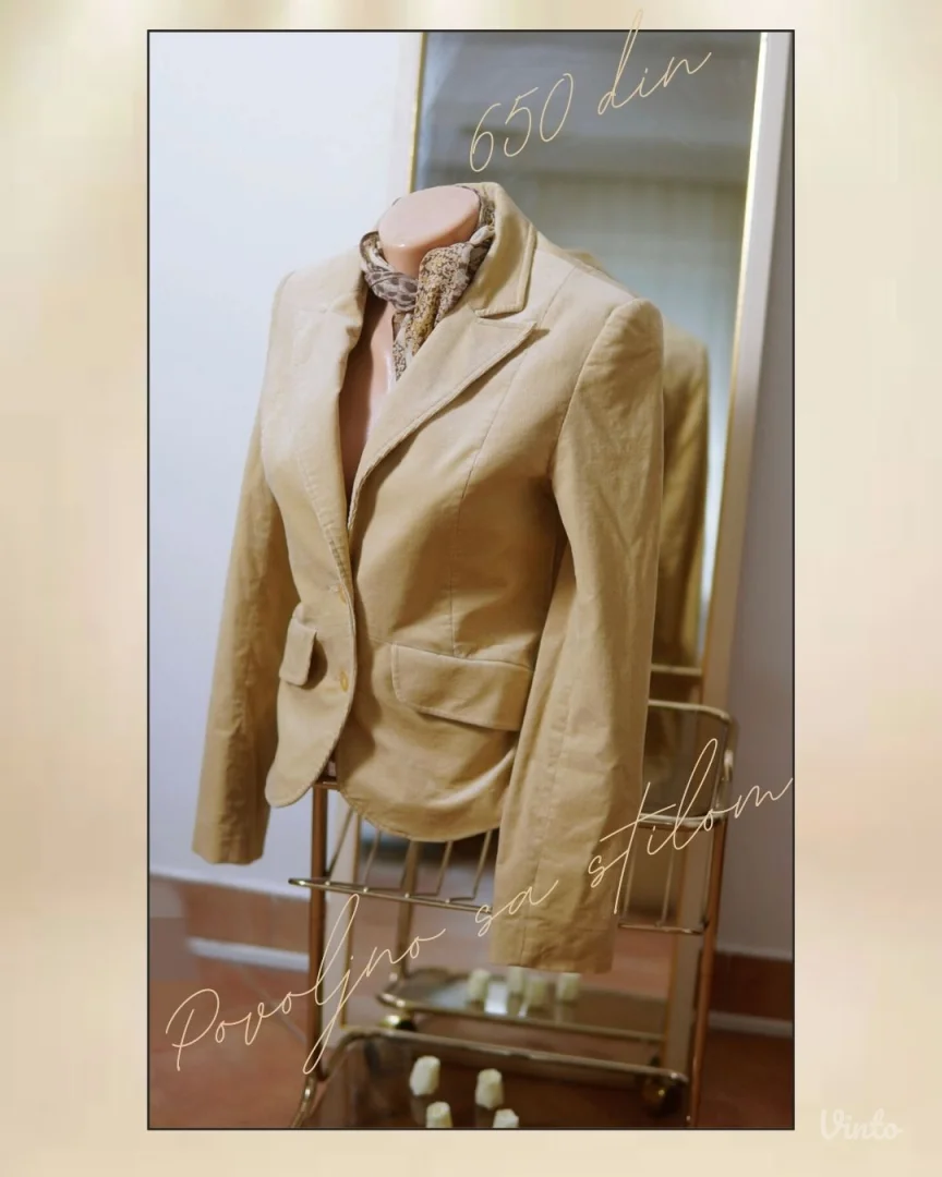 6.5. Hennes M bež sako