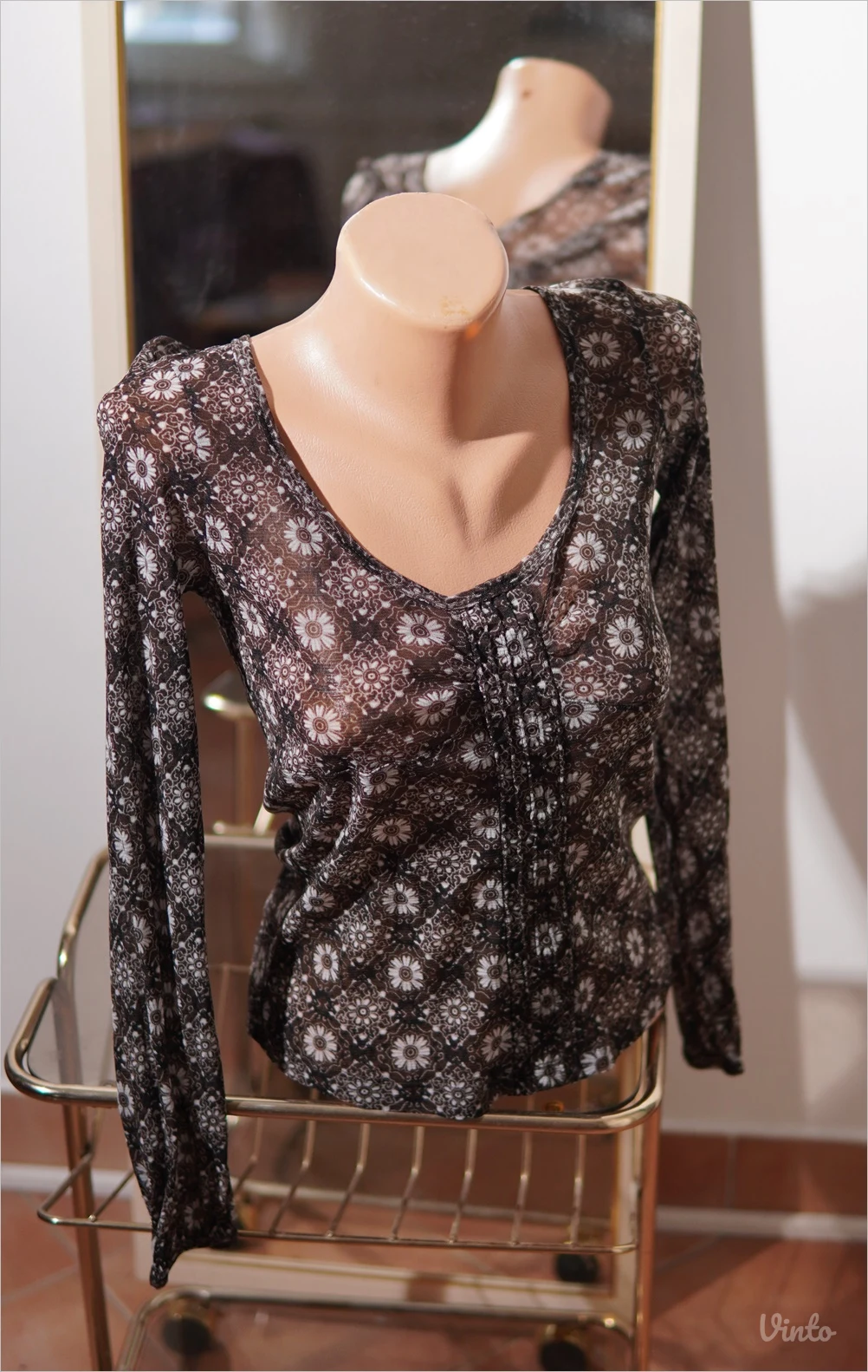 3.5. Braon cvetna bluza S Mexx
