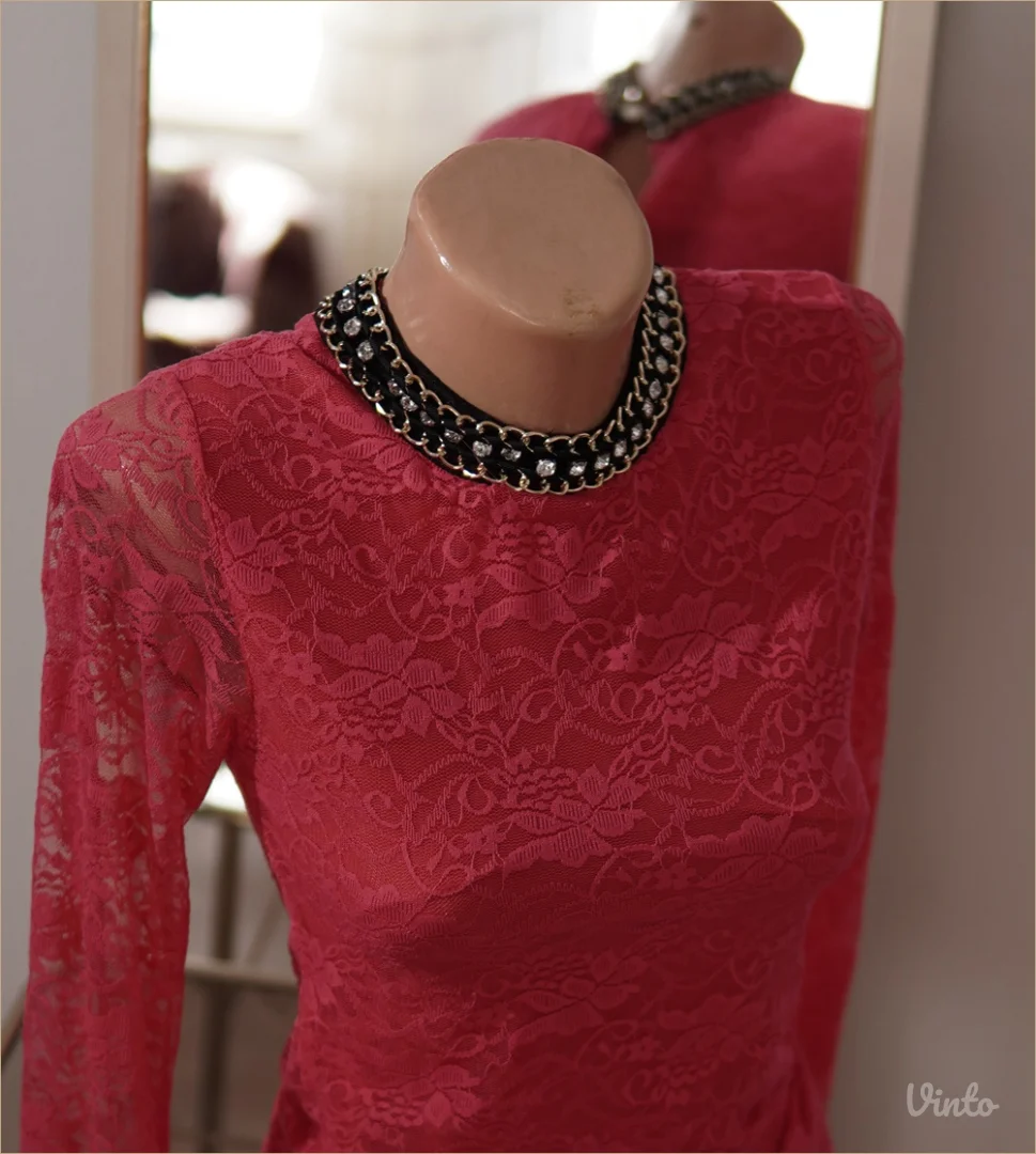 4.5. Ekskluzivna pink majica sa čipkom S