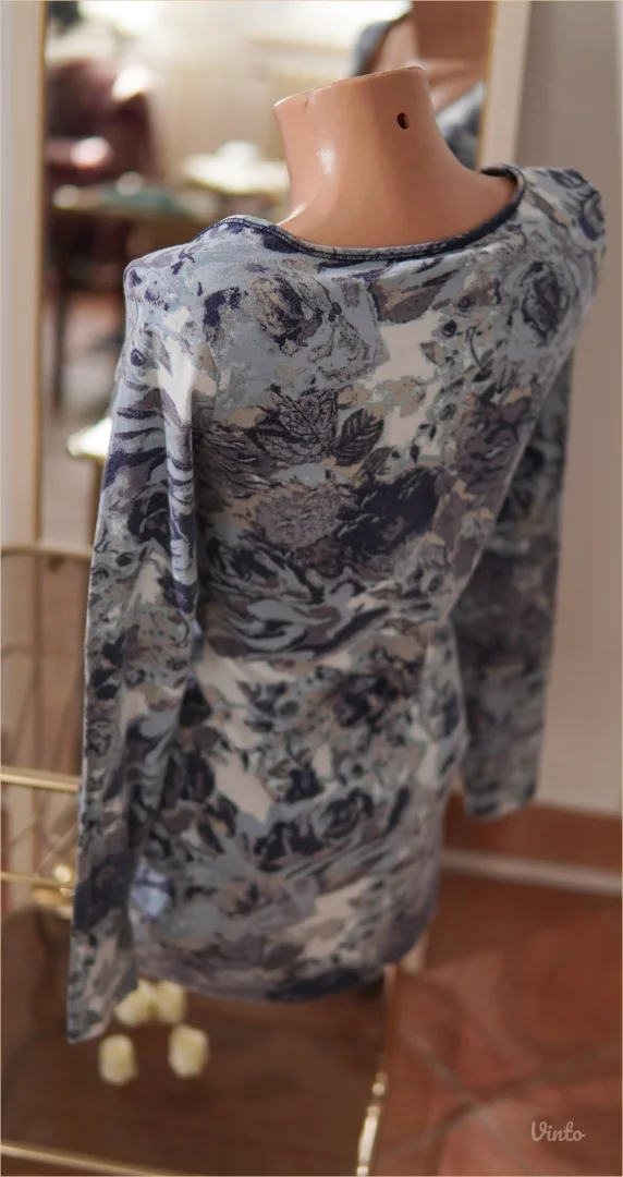 4.5. Vero Moda plava tunika M