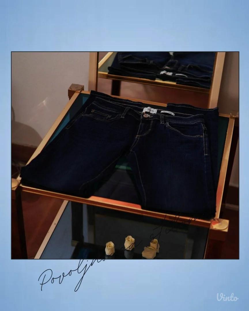 5.5.2. Ricers tamne skinny farmerke M