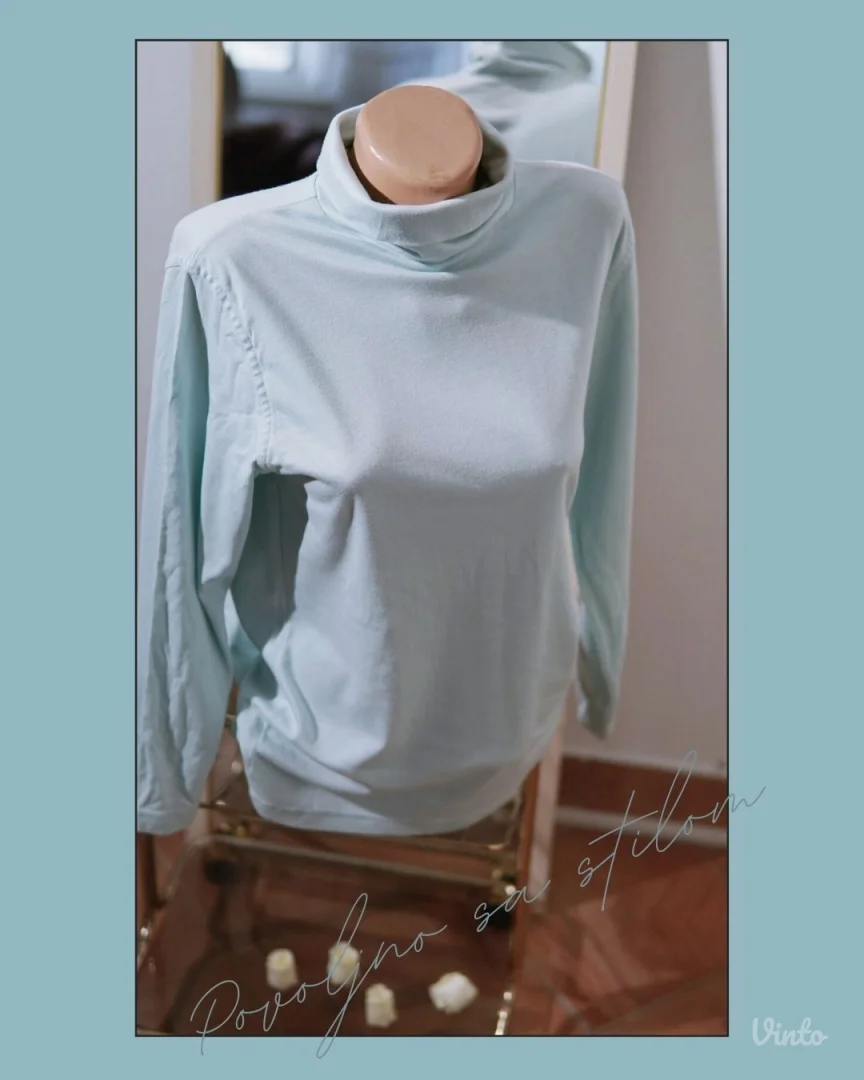 4.6. Svetloplava ženska M rolka