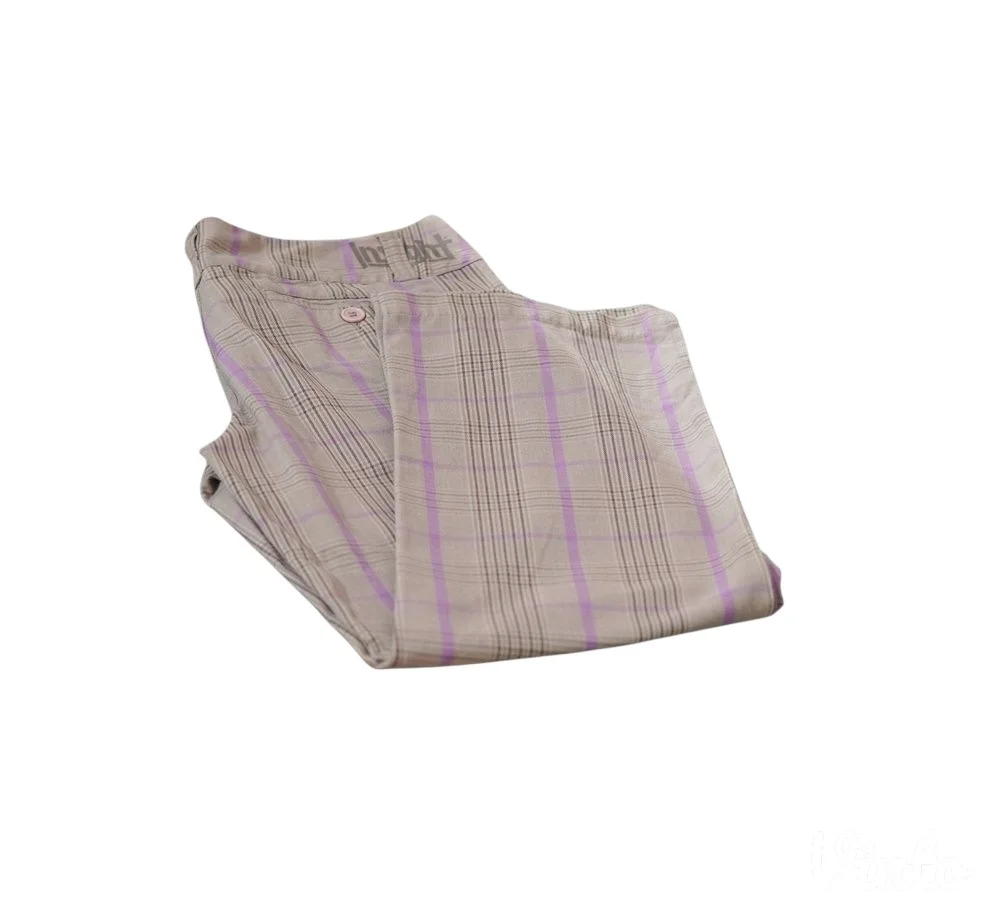 5.3. Sive karirane klasične pantalone L