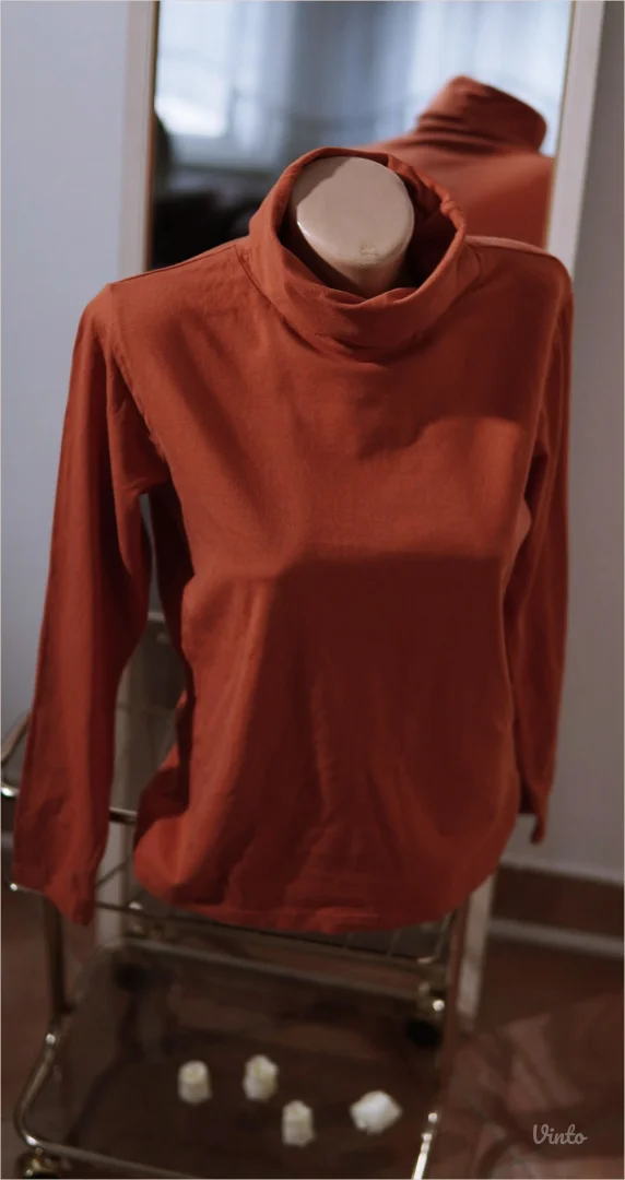 4.6. Cigla crvena pamučna rolka M