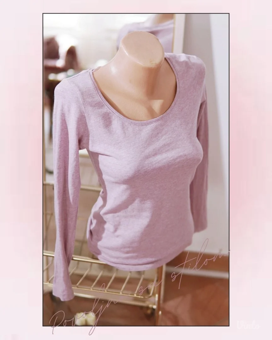 4.5. H&M roza majica sa dugim rukavima XS