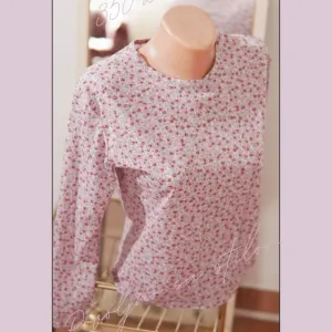 4.5. Majica roze na cvetiće M