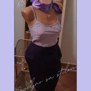 2.4.2. Ljubičasta štofana suknja L