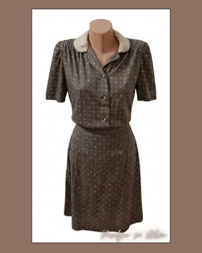 6.6.1. Sivi komplet bluza i suknja S retro - Akcija!