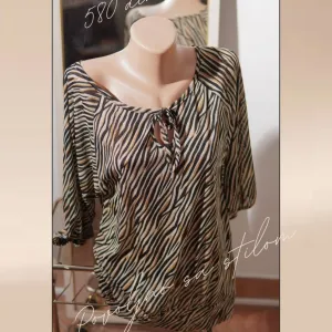 3.4. Animal print bluza Okay L