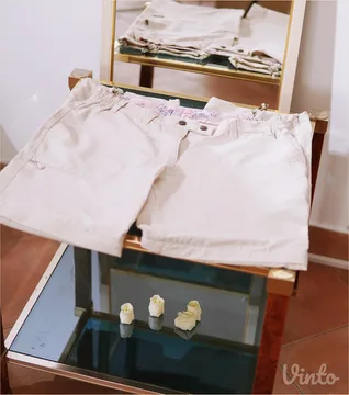 5.3. Bež 2u1 letnje pantalone bermude TCM L