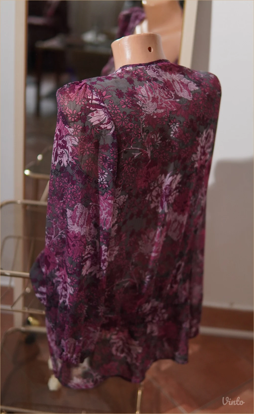 3.5. Ljubičasta cvetna oversize tunika XL
