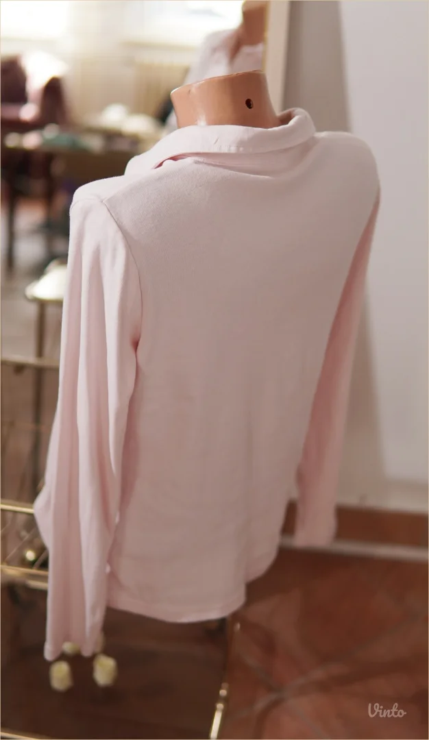 4.5. BPC roze majica sa kragnom L