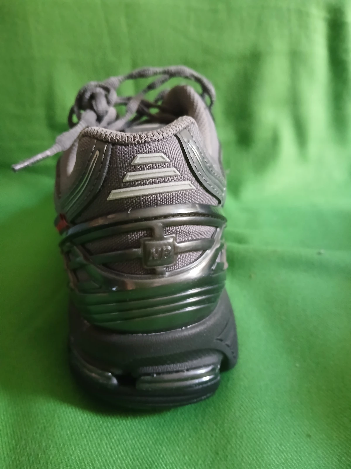 Nove patike 46 broj New Balance 1906R