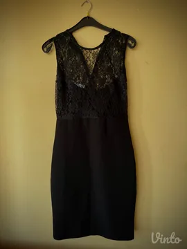 Elegantna crna haljina