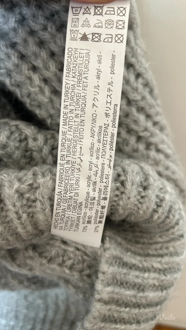 Stradivarius džemper