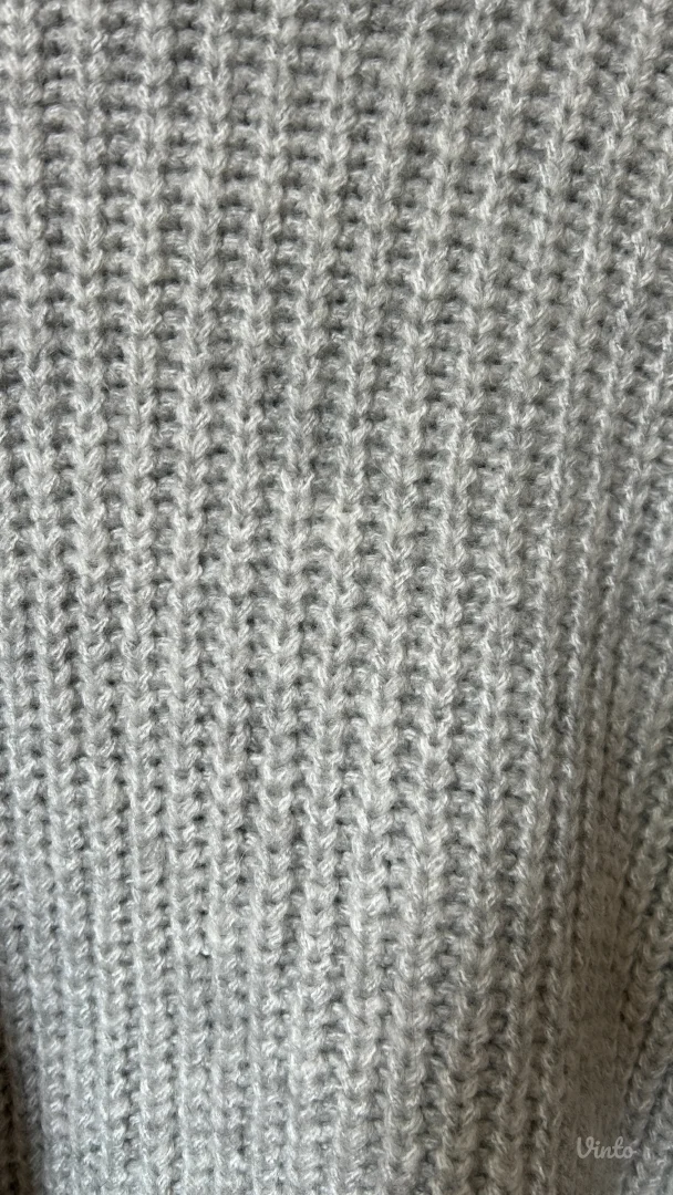 Stradivarius džemper