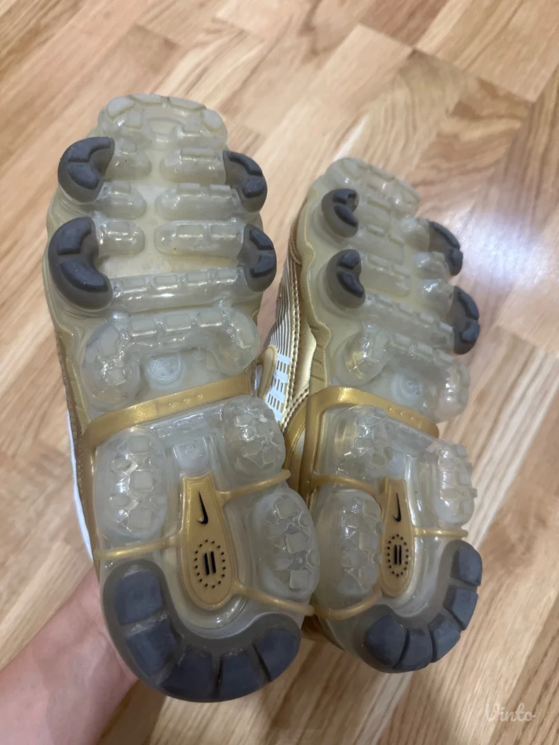 Nike kožne ženske patike