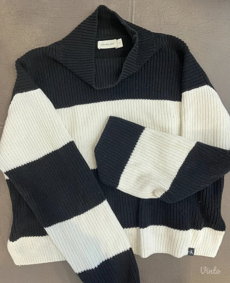 Calvin Klein džemper-rolka
