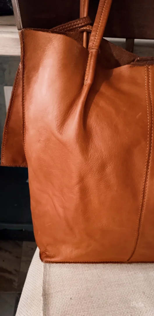 Prelepa kožna tašna iz Firence NOVO