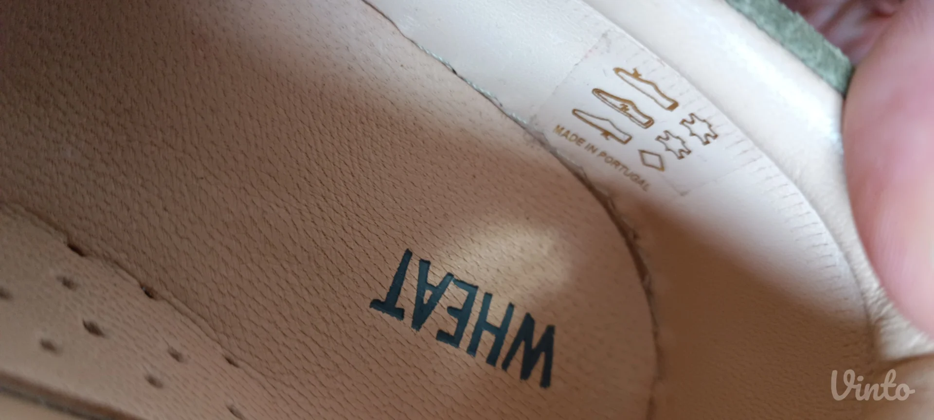 Wheat velur mokasine NOVO,28