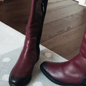 Burgund kožne vrhunske čizme,40, sniženo