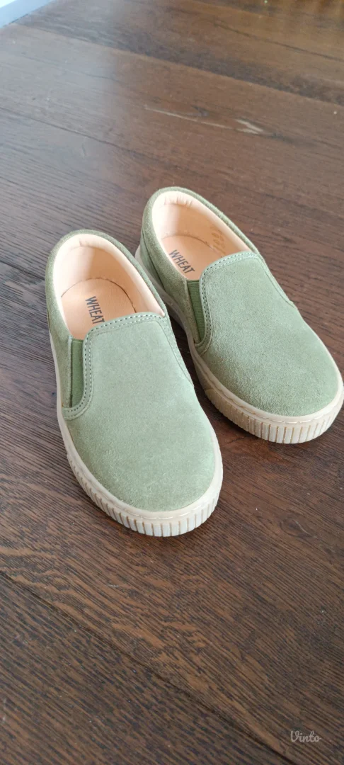 Wheat velur mokasine NOVO,28