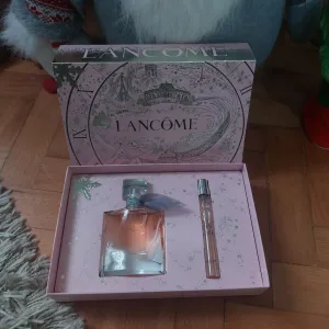 ** Lancome La Vie Est Belle Set NOVO **