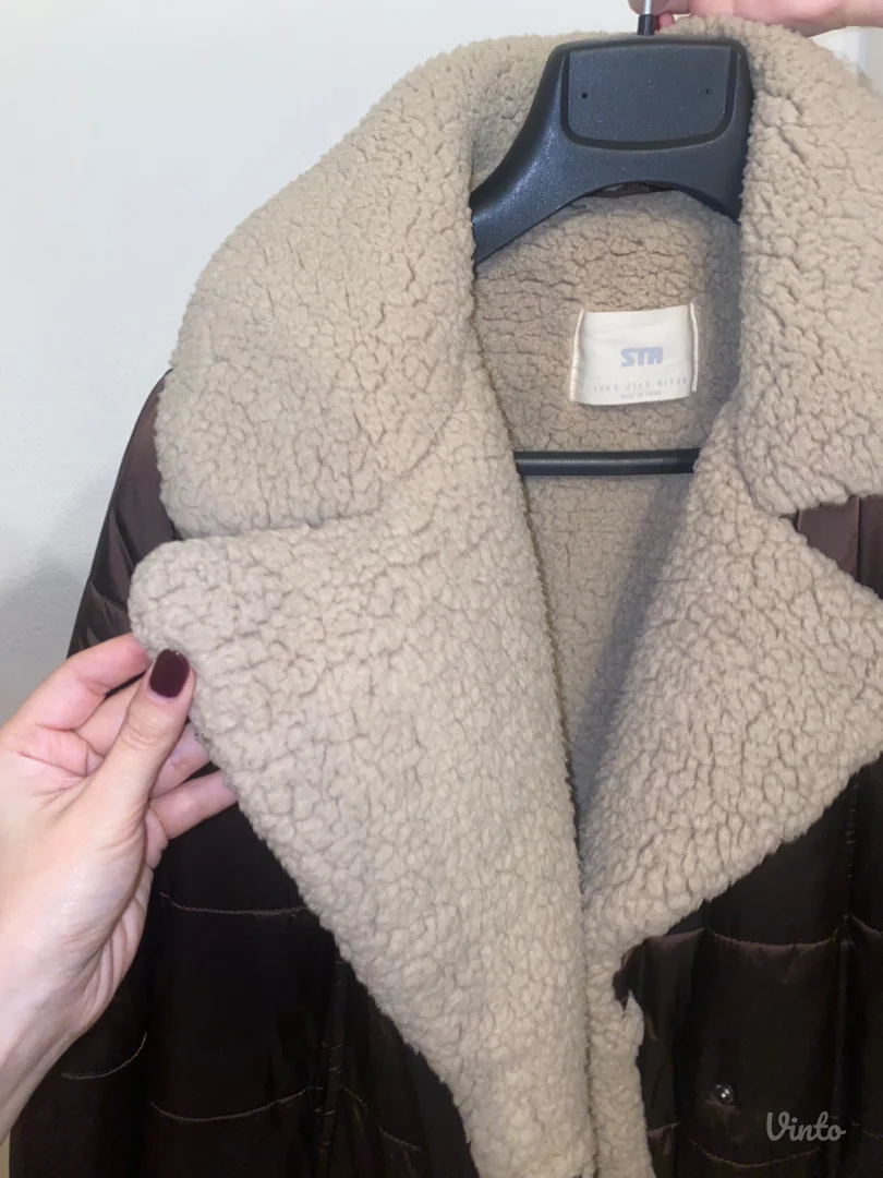 Stradivarius zimska jakna