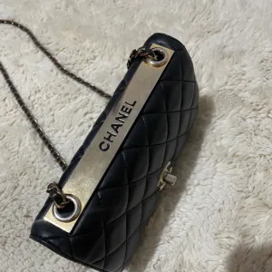 Chanel torbica