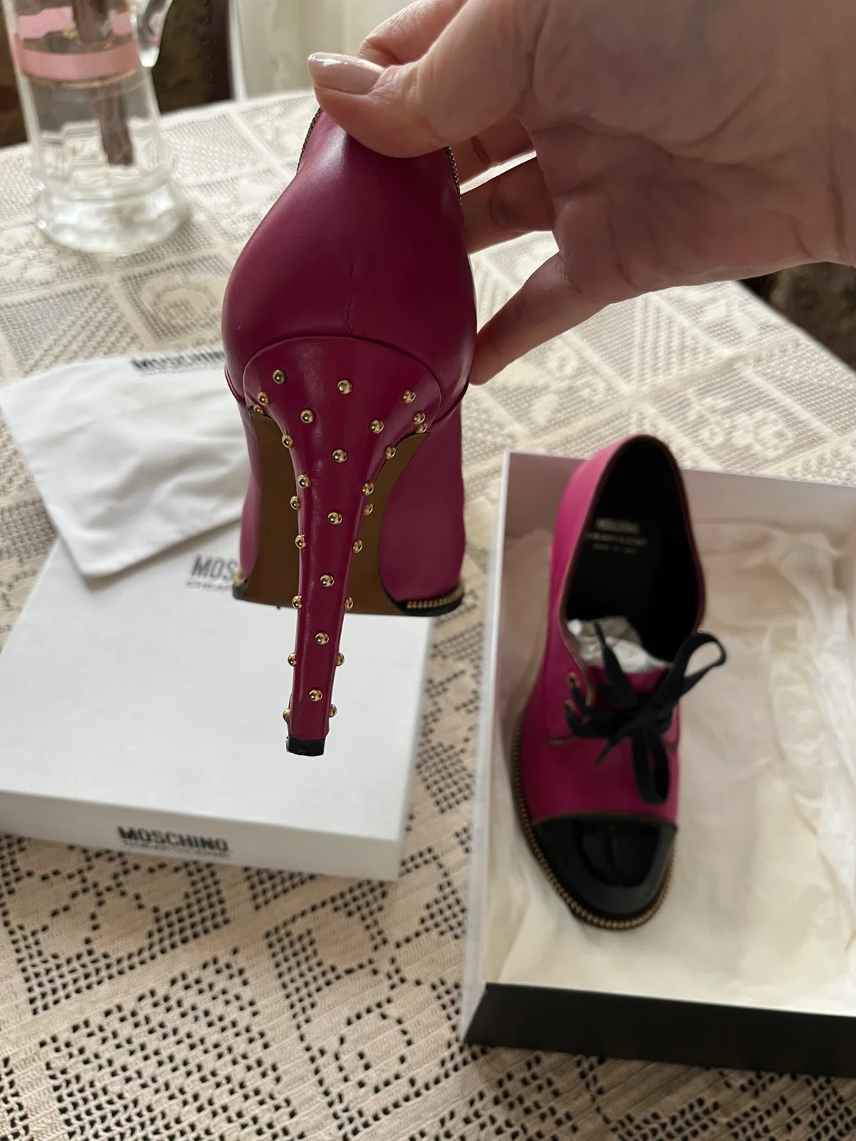 Moschino cipele