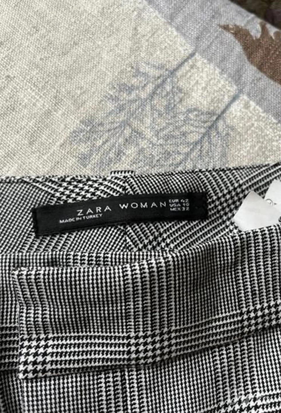 Zara pantalone