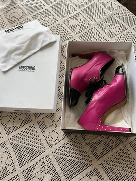 Moschino cipele