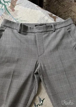 Zara pantalone