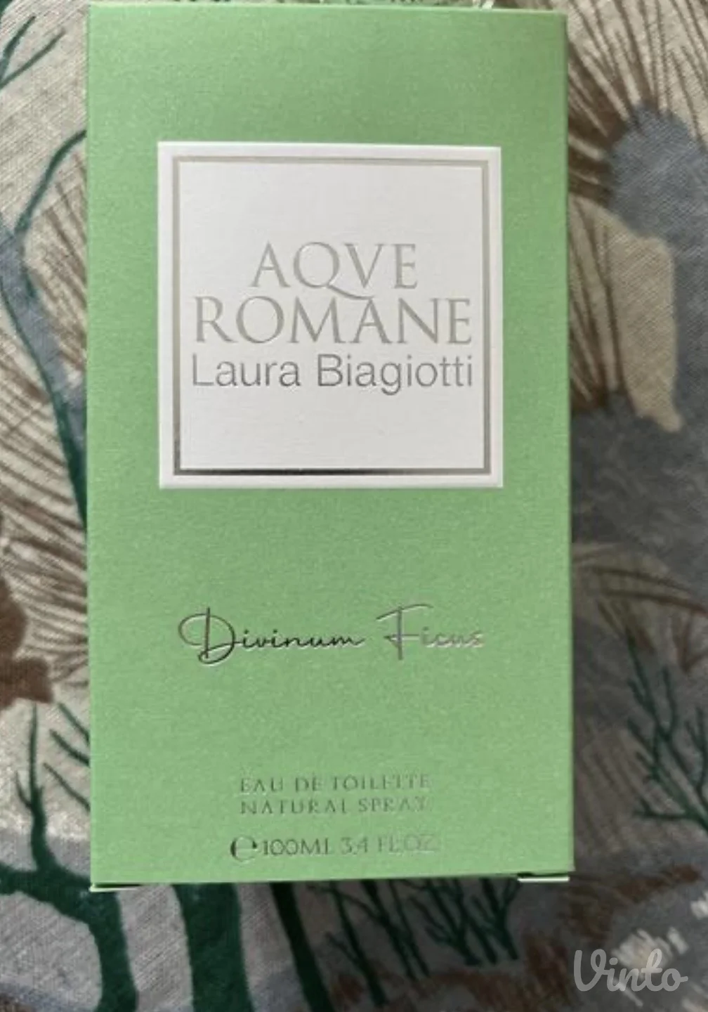 Laura Biagiotti Aqve romane