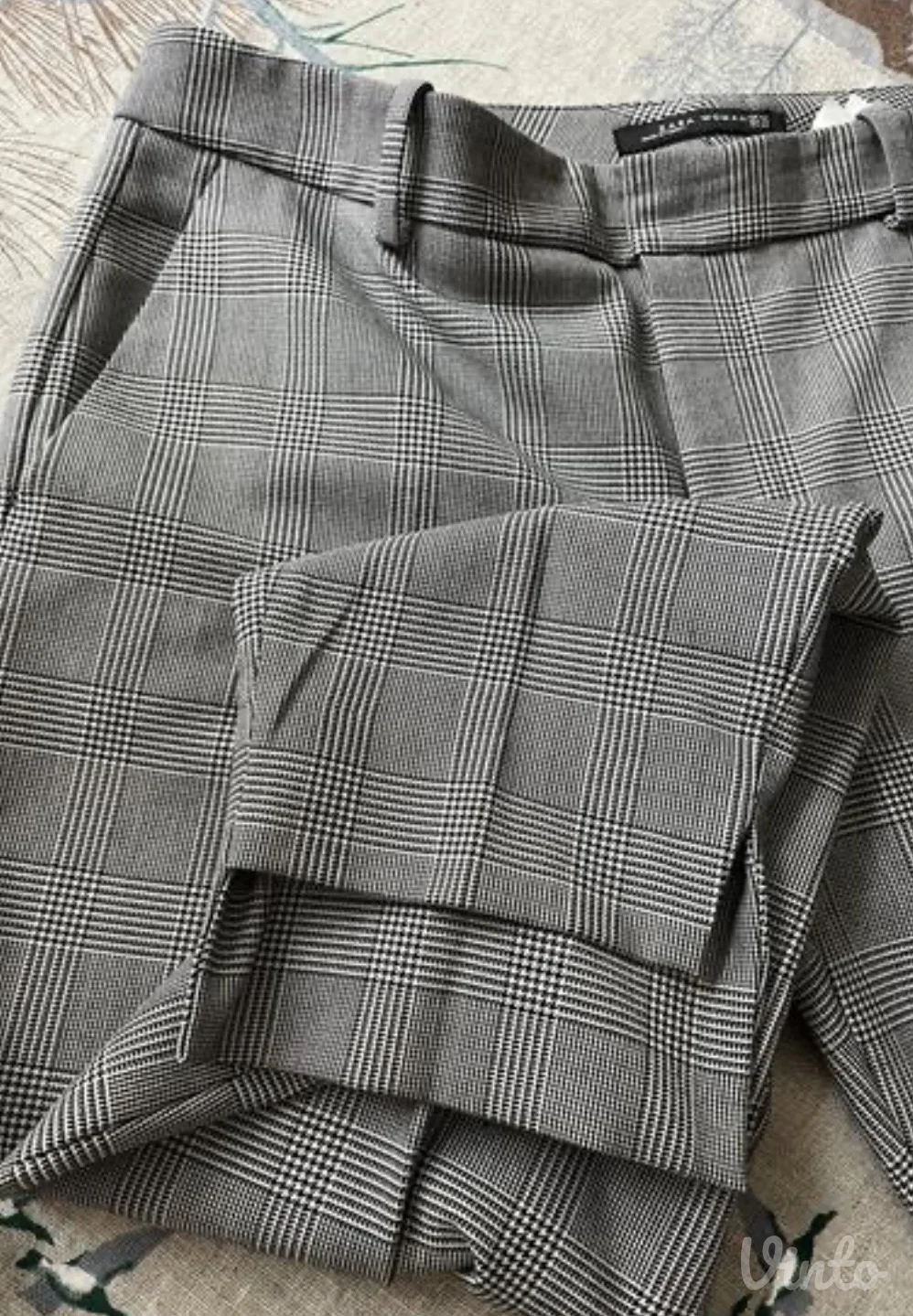 Zara pantalone