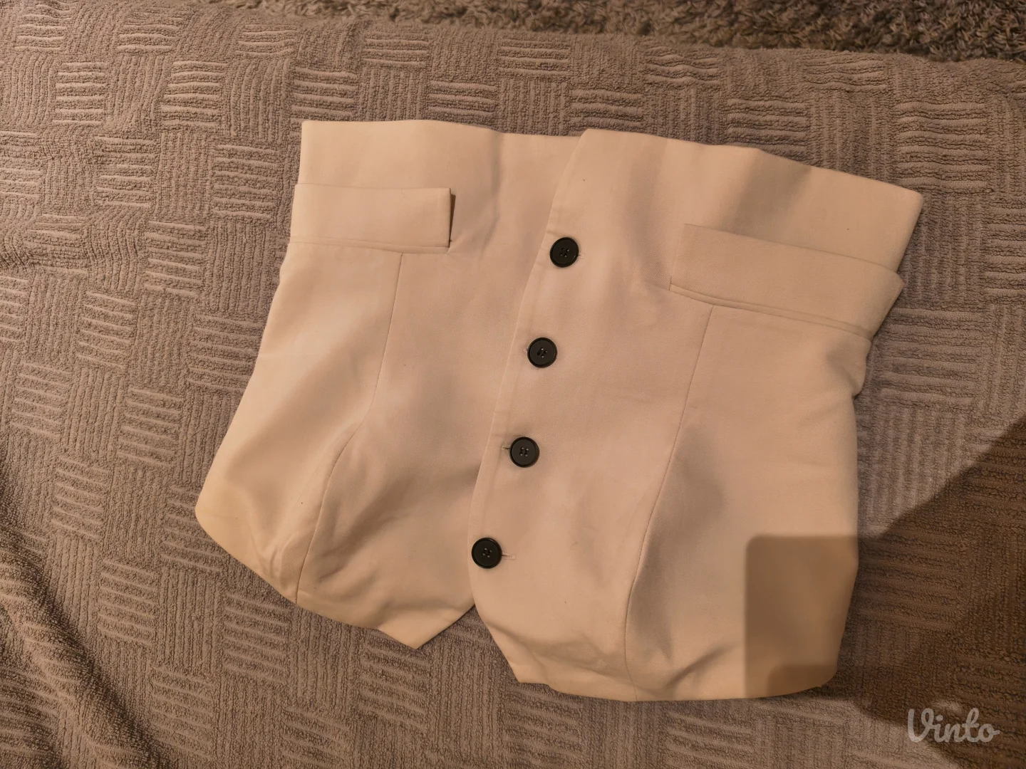 Krem poslovni top bez rukava